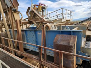 DEWATERING SCREEN - CONN-WELD 6’ x 16’ 1 Deck Horizontal Hi-Frequency Dewatering Screen