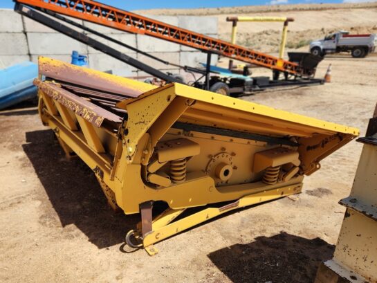 EXTEC Heavy Duty Hydraulic Tipping Vibrating Grizzly - Image 3