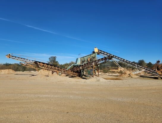 Aggregate Wash Plant - 2007 TEREX-Powerscreen 6’ x 20’ Three Deck Aggregate Wash Screen - Image 3