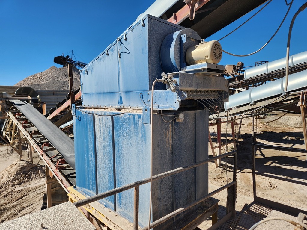 BAGHOUSE - Donaldson Continuous Duty Dust Collection System